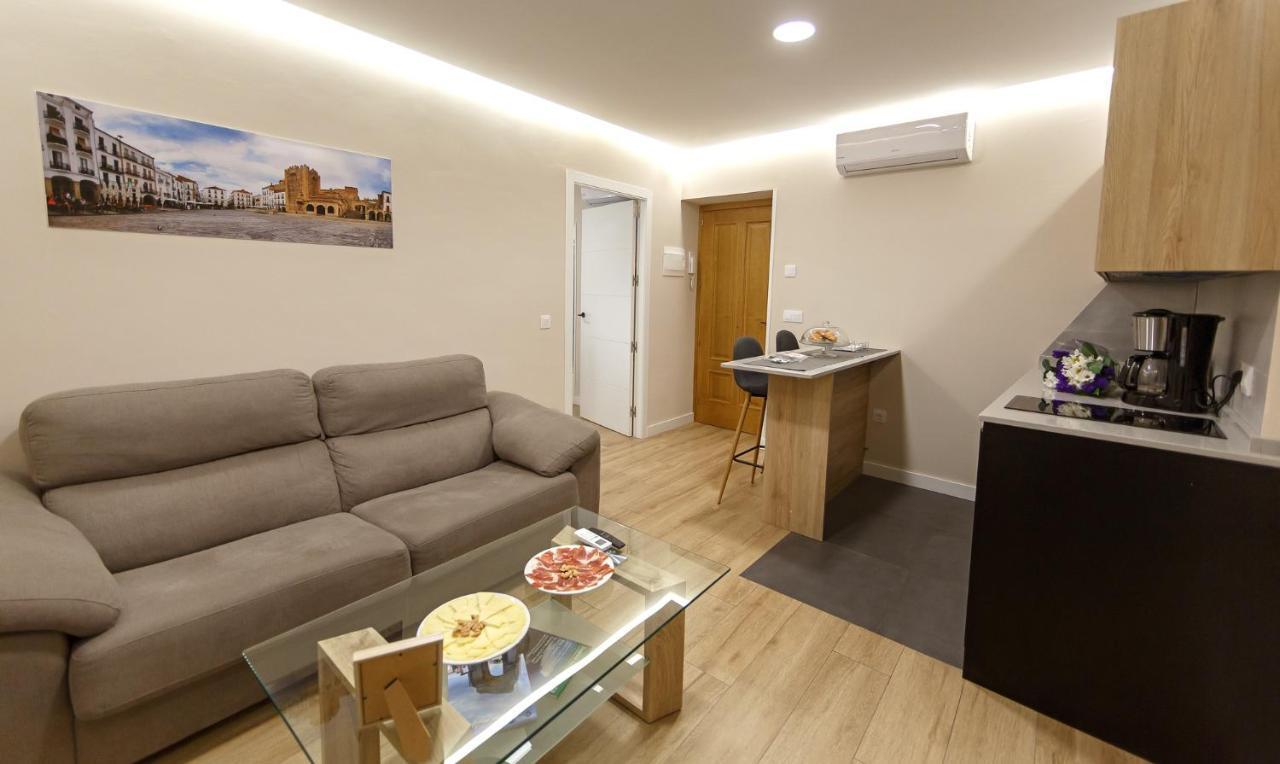 Caceres Deluxe Apartment Luaran gambar